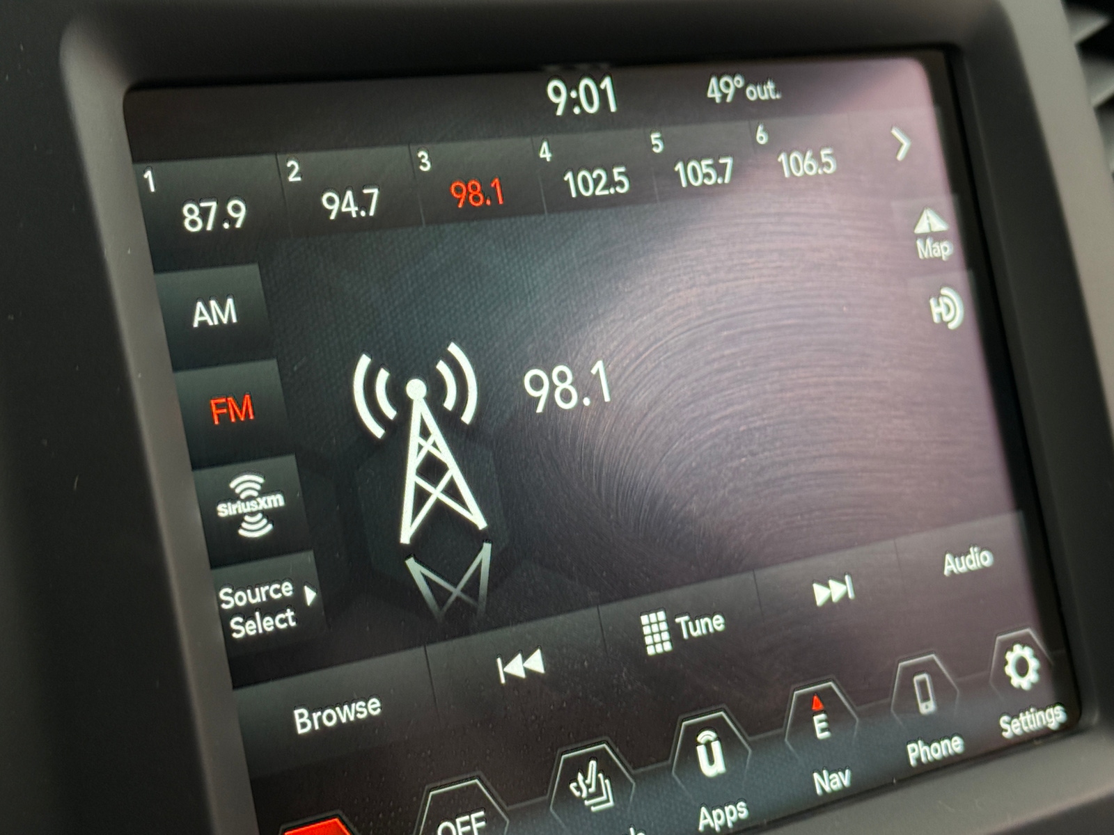 Thumbnail: 2023 Jeep Cherokee - 3