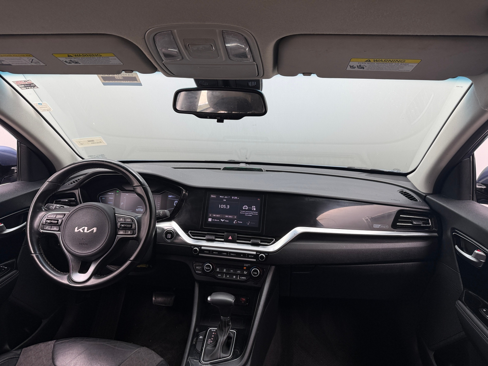 Thumbnail: 2022 Kia Niro - 3