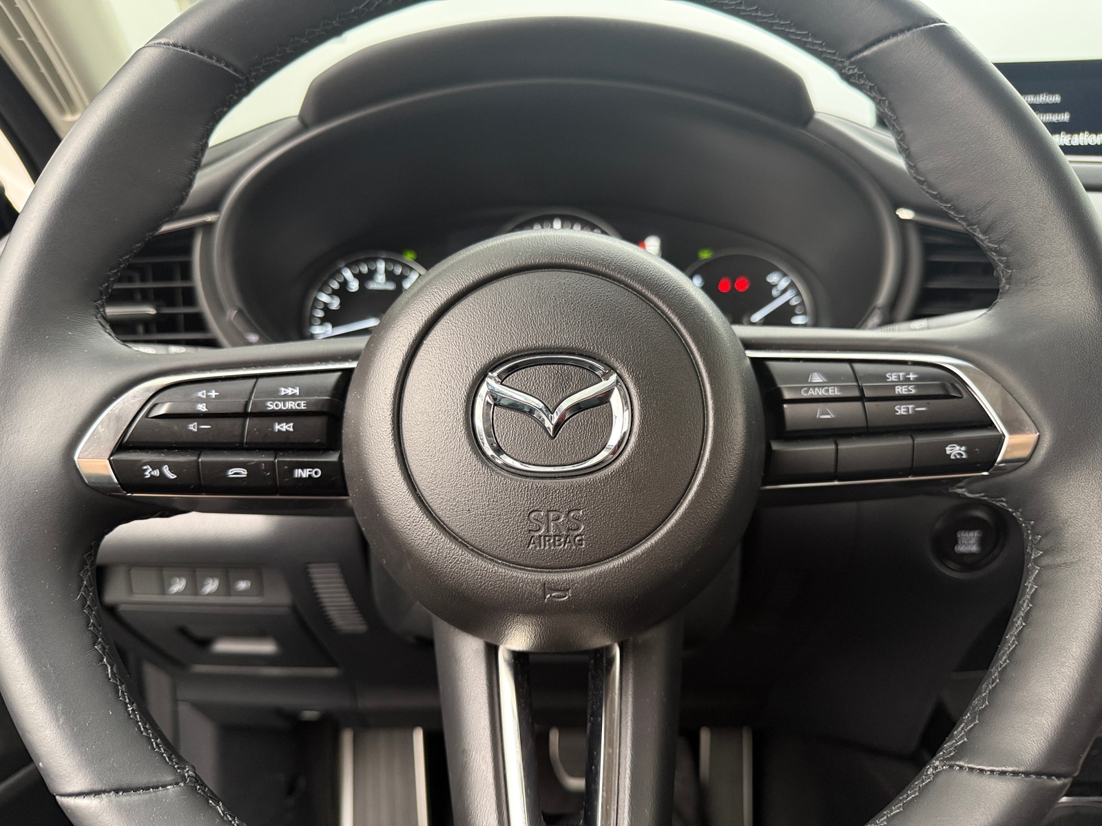 Thumbnail: 2025 Mazda CX-30 - 4