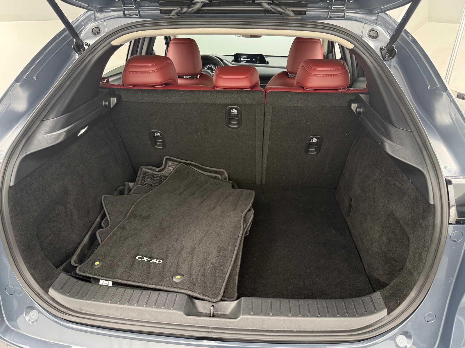 Thumbnail: 2025 Mazda CX-30 - 6