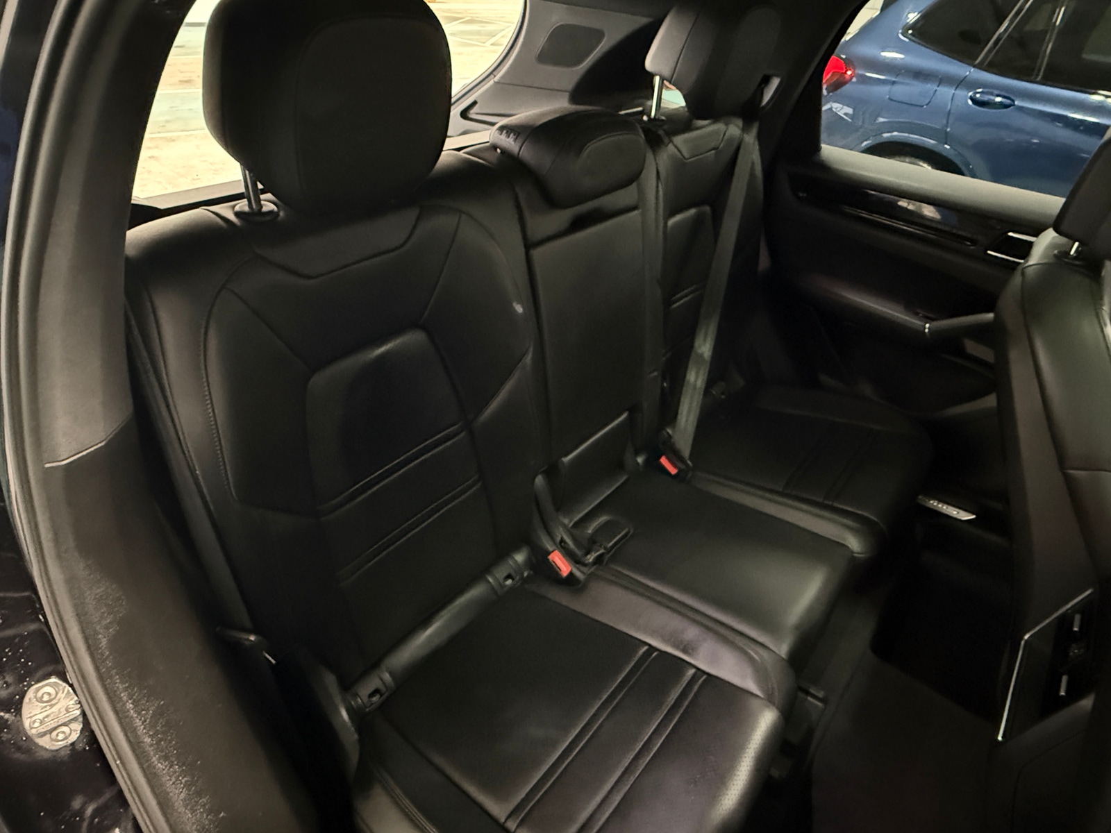 Thumbnail: 2020 Porsche Cayenne - 5