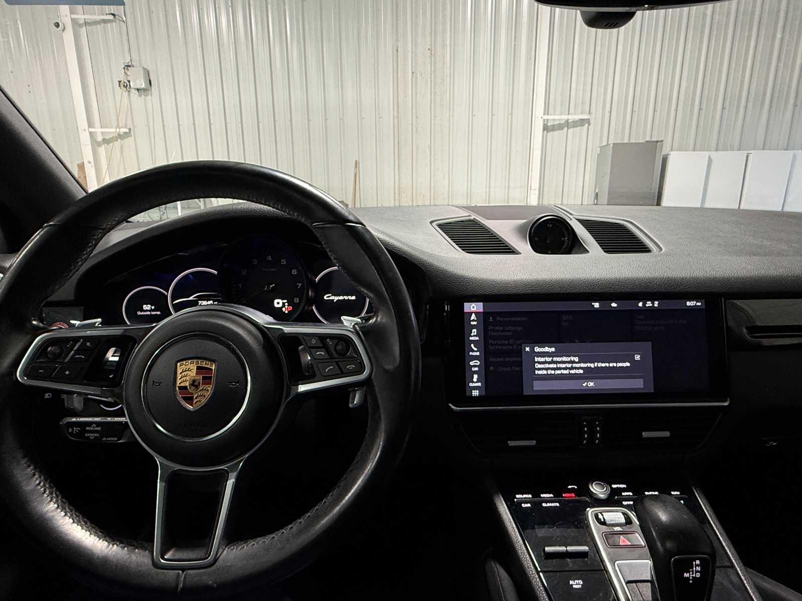 Thumbnail: 2020 Porsche Cayenne - 2