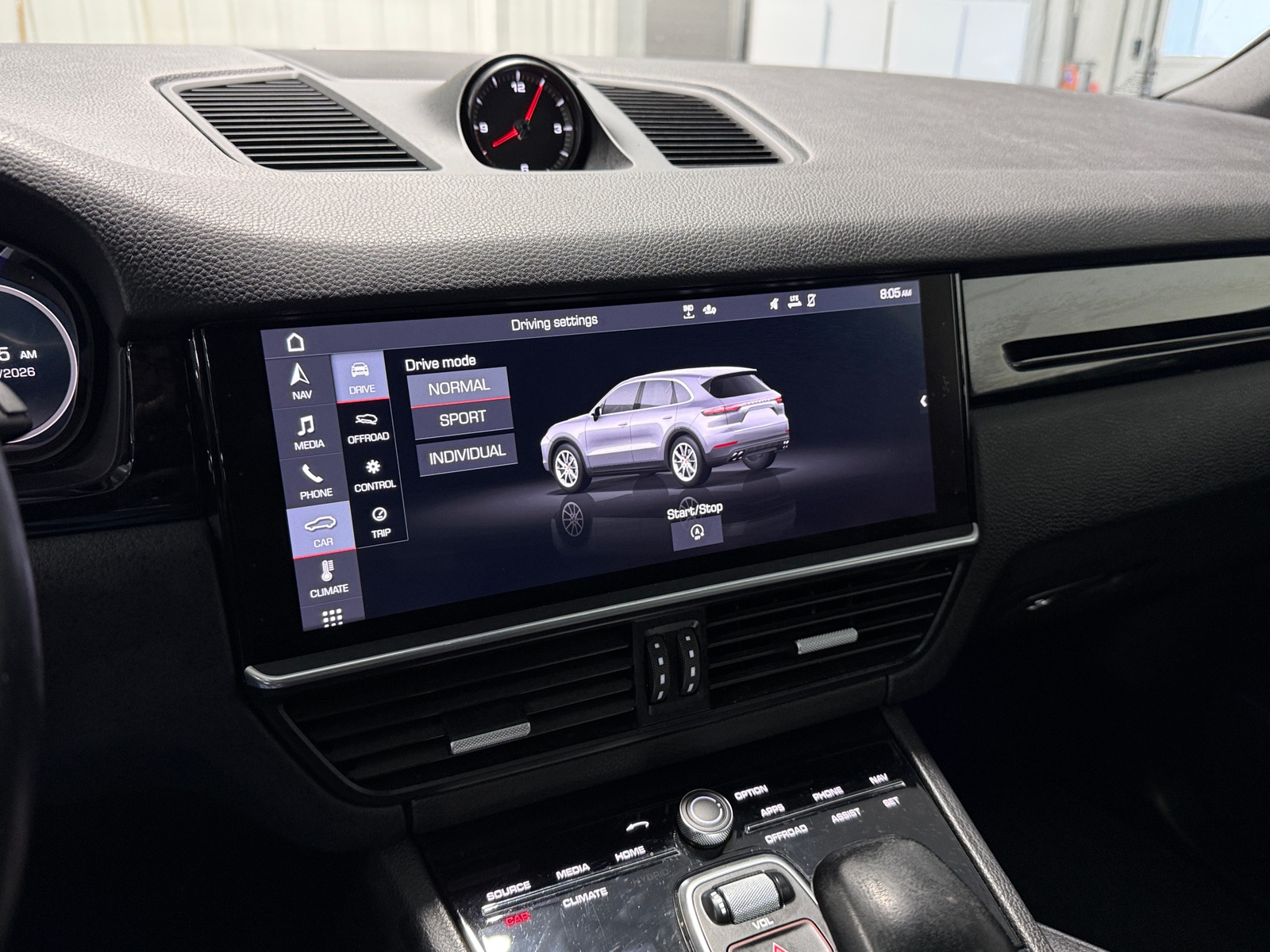 Thumbnail: 2020 Porsche Cayenne - 3