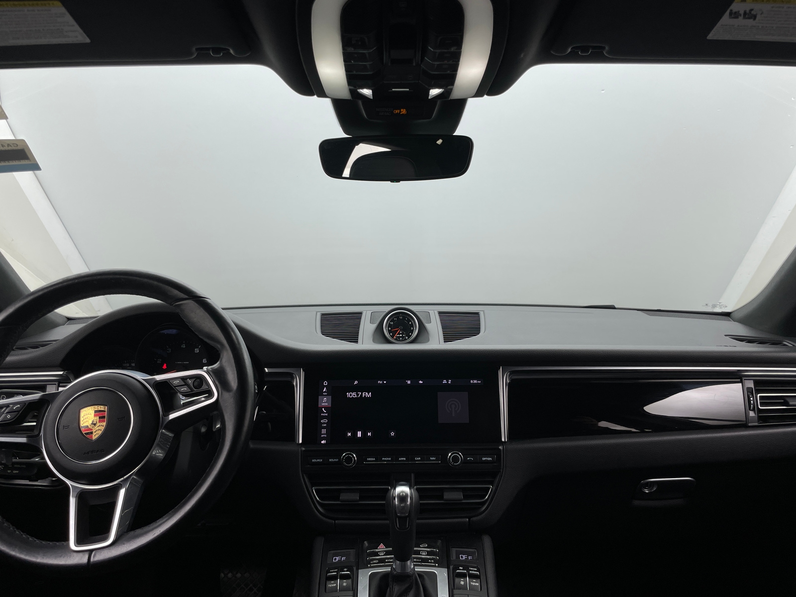 Thumbnail: 2021 Porsche Macan - 2