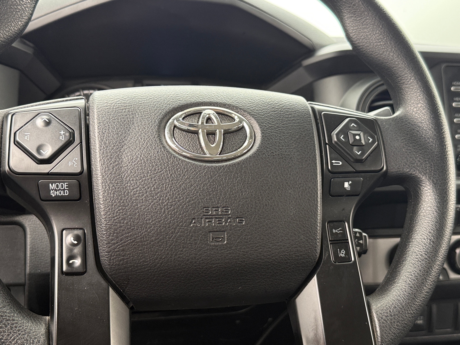 Thumbnail: 2021 Toyota Tacoma - 5