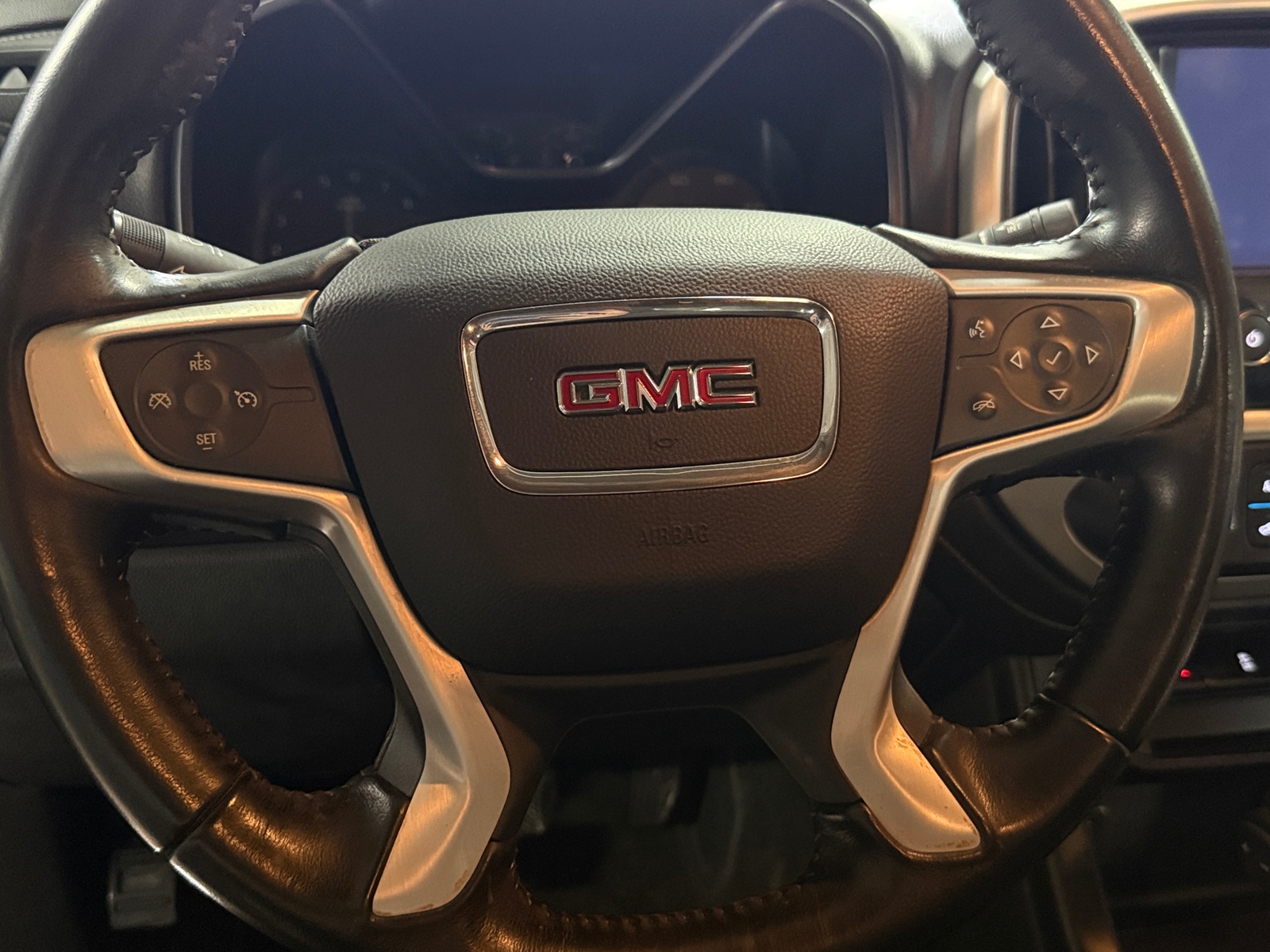 Thumbnail: 2017 GMC Canyon - 5