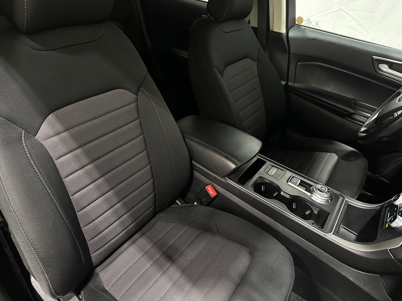 Thumbnail: 2021 Ford Edge - 2