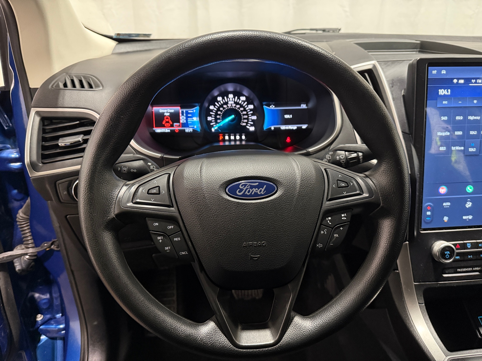 Thumbnail: 2021 Ford Edge - 5