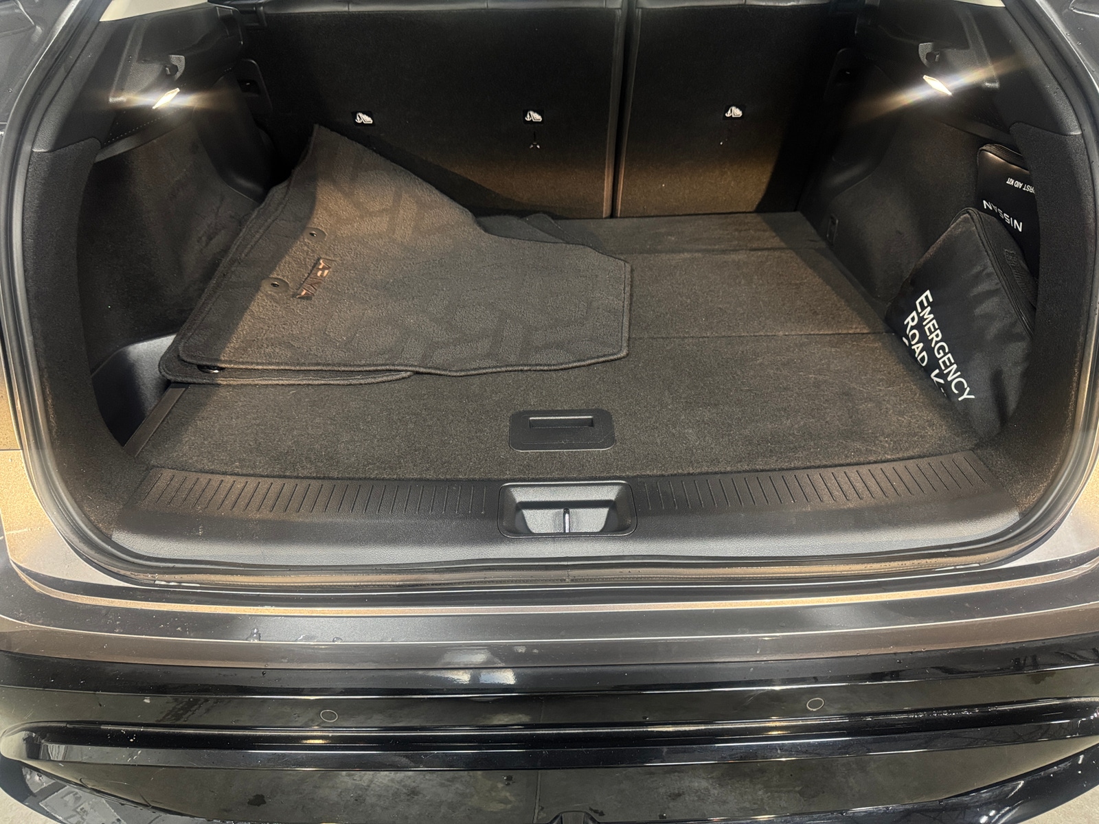 Thumbnail: 2023 Nissan Ariya - 6