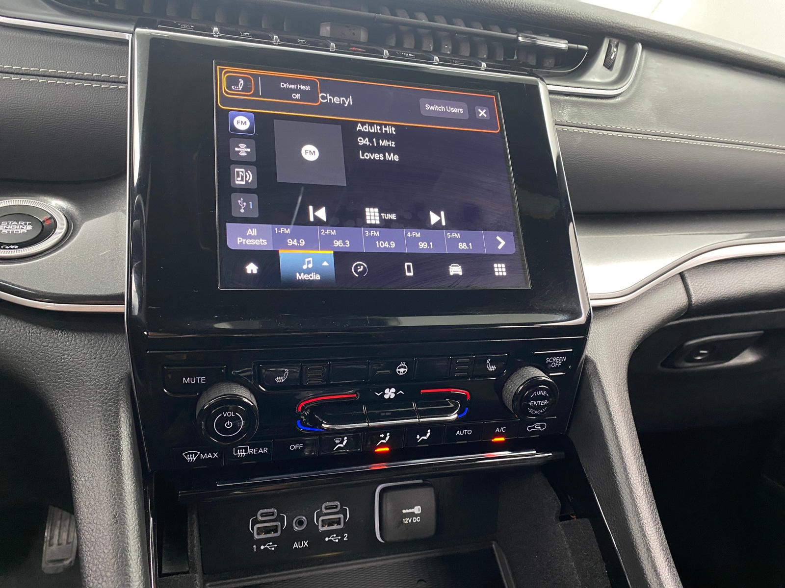 Thumbnail: 2021 Jeep Grand Cherokee L - 3