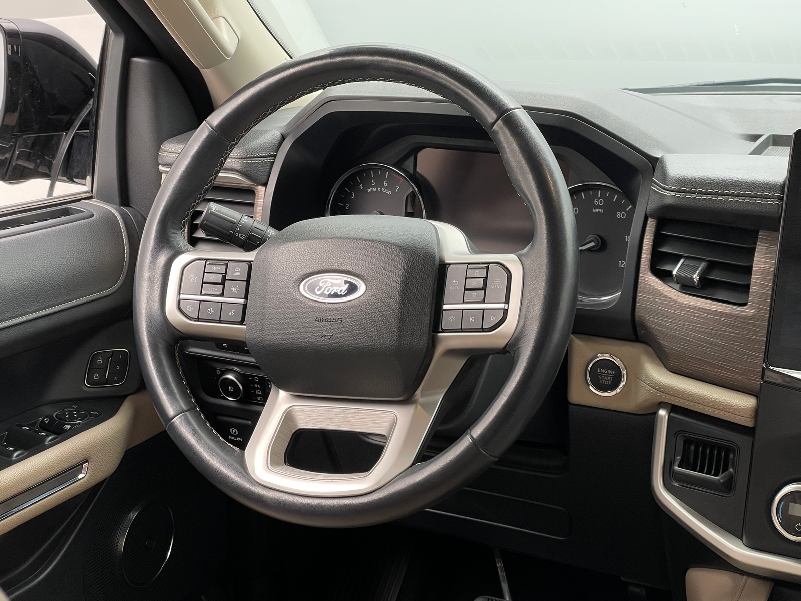 Thumbnail: 2024 Ford Expedition MAX - 4