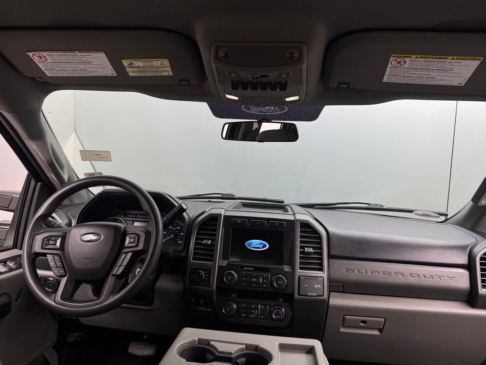 Thumbnail: 2019 Ford Econoline - 3