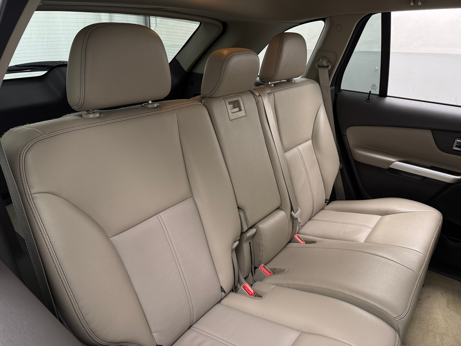 Thumbnail: 2011 Ford Edge - 5