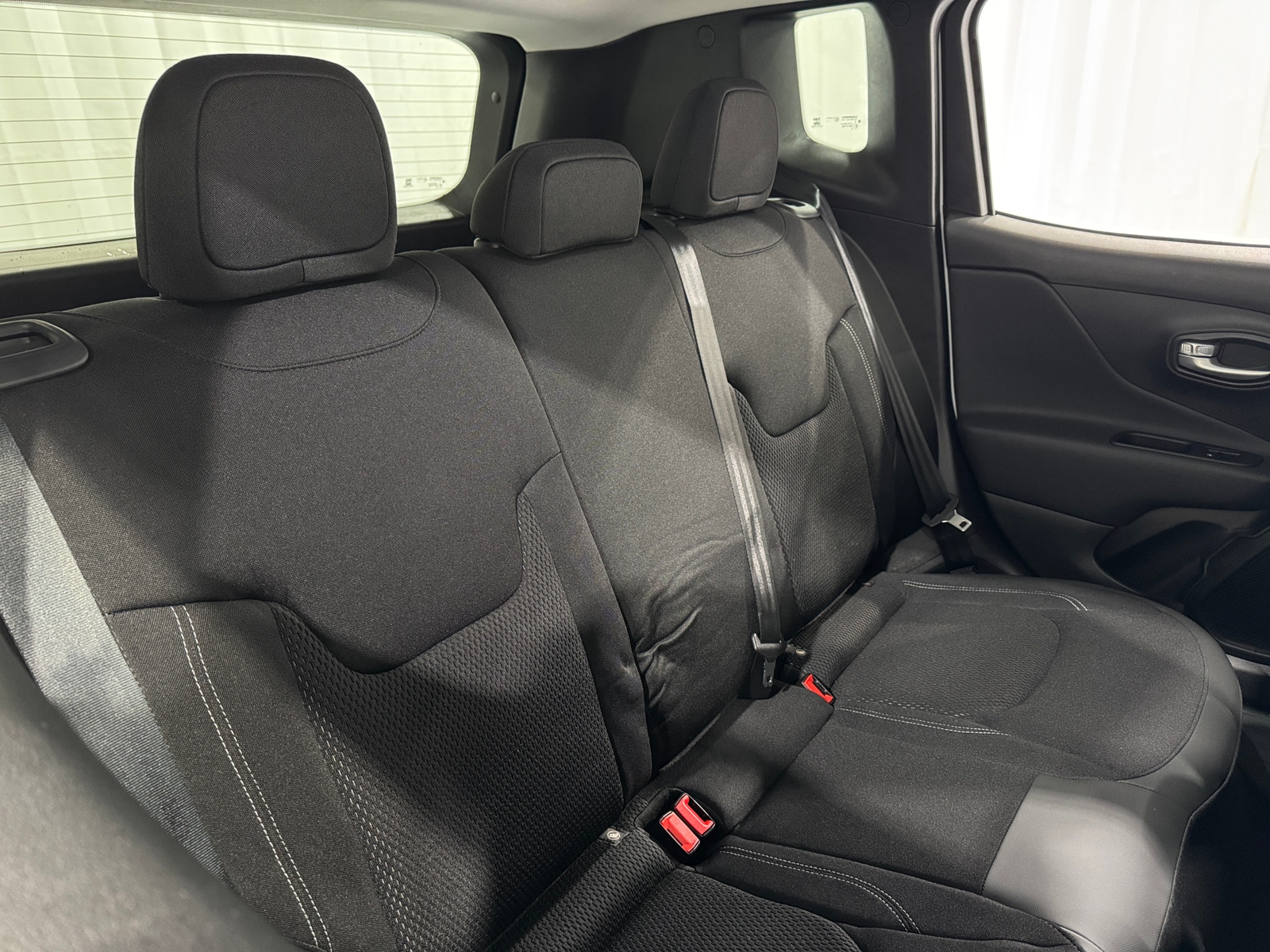 Thumbnail: 2023 Jeep Renegade - 6