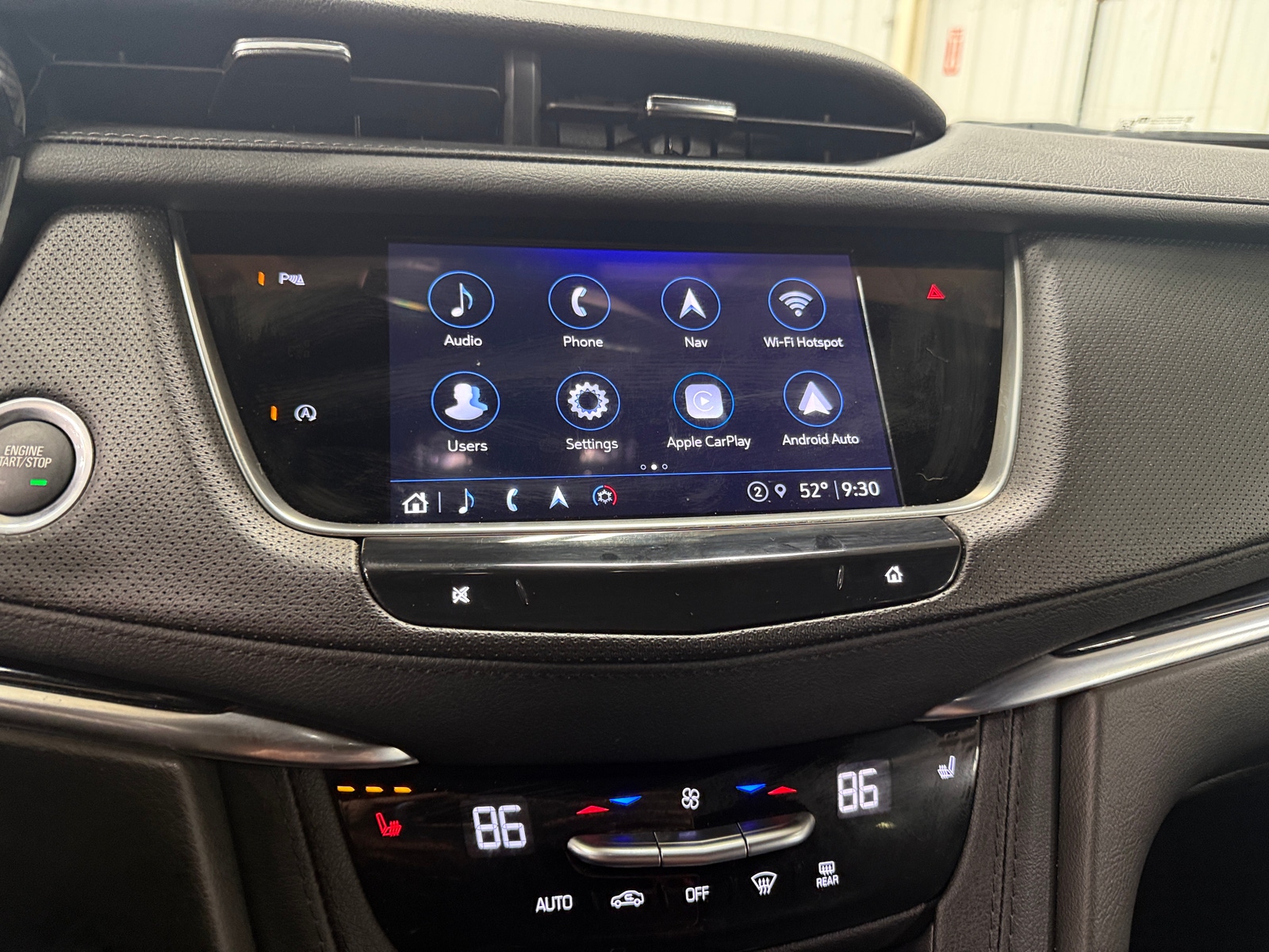 Thumbnail: 2025 Cadillac XT5 - 3