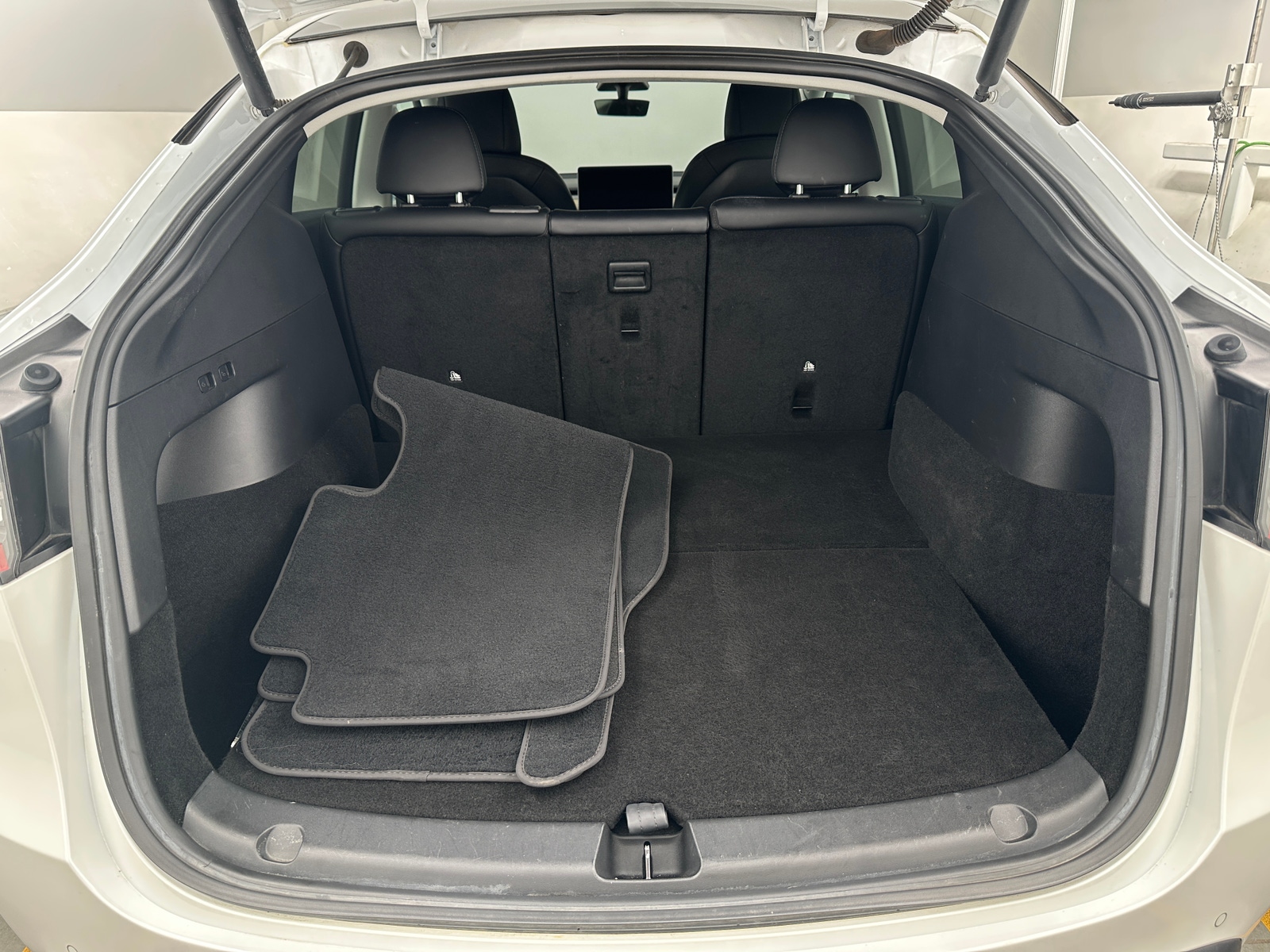 Thumbnail: 2022 Tesla Model Y - 6