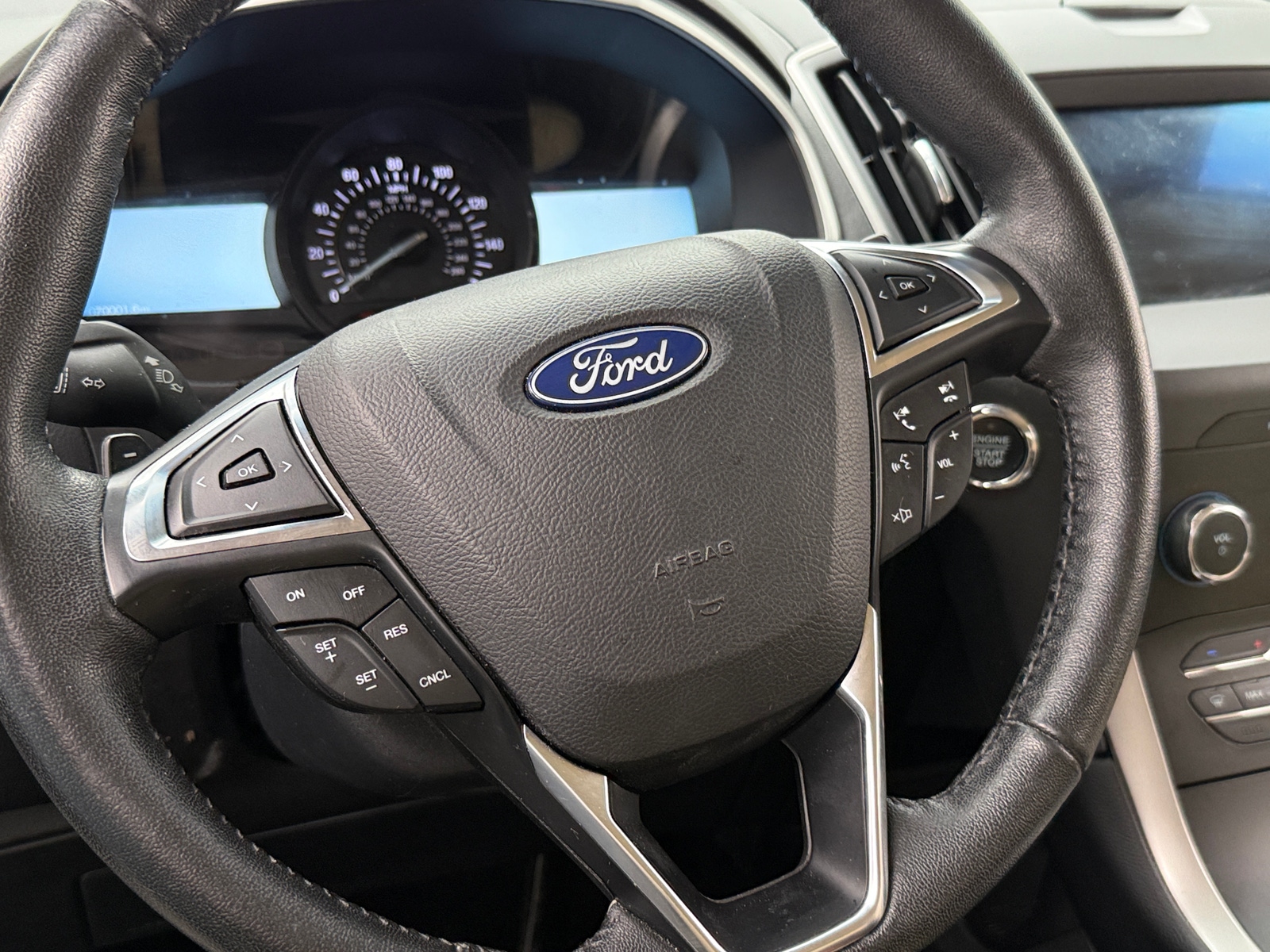 Thumbnail: 2019 Ford Edge - 5