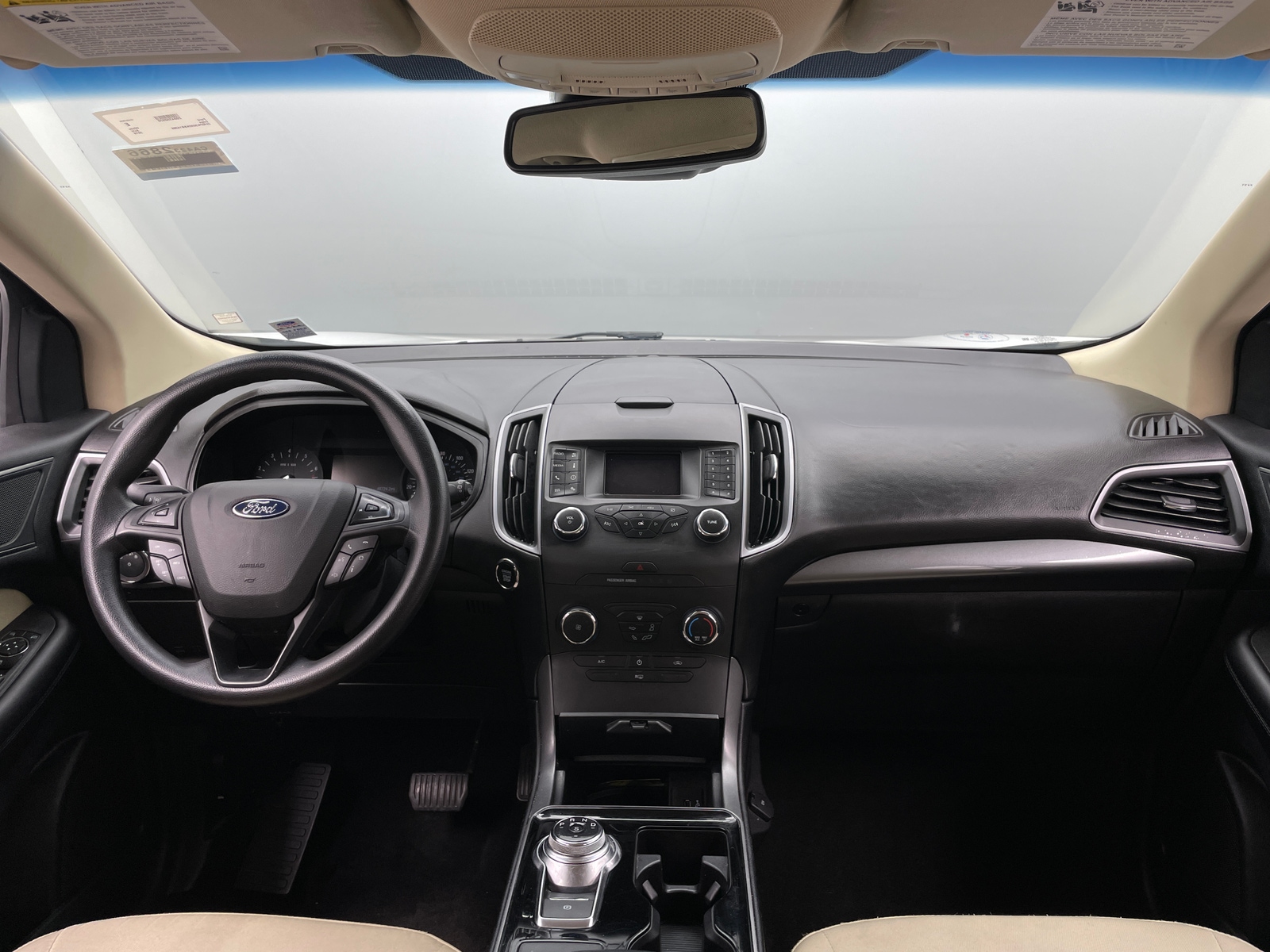 Thumbnail: 2019 Ford Edge - 3