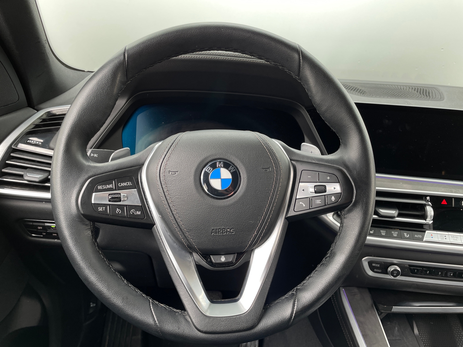 Thumbnail: 2023 BMW X5 - 4