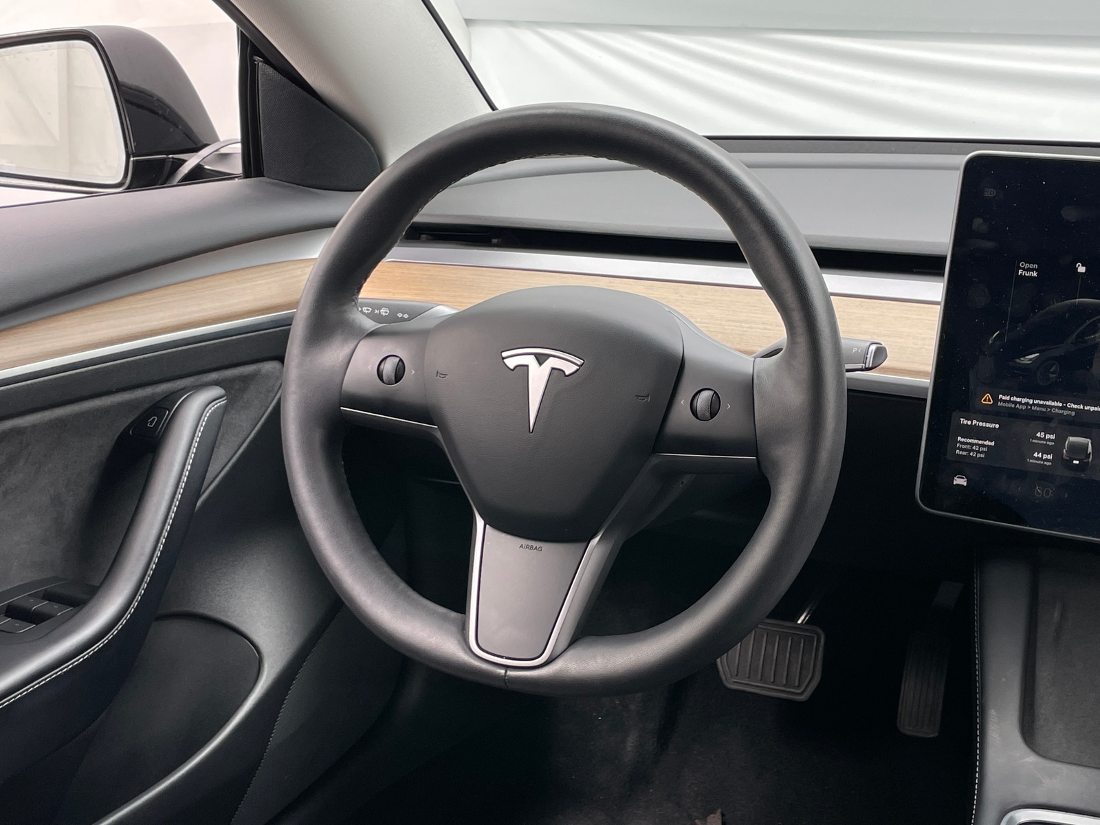 Thumbnail: 2021 Tesla Model 3 - 4