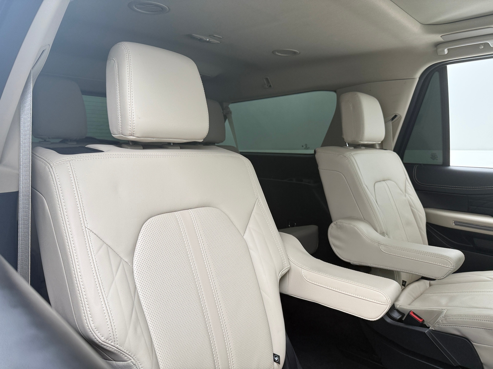 Thumbnail: 2022 Ford Expedition MAX - 5