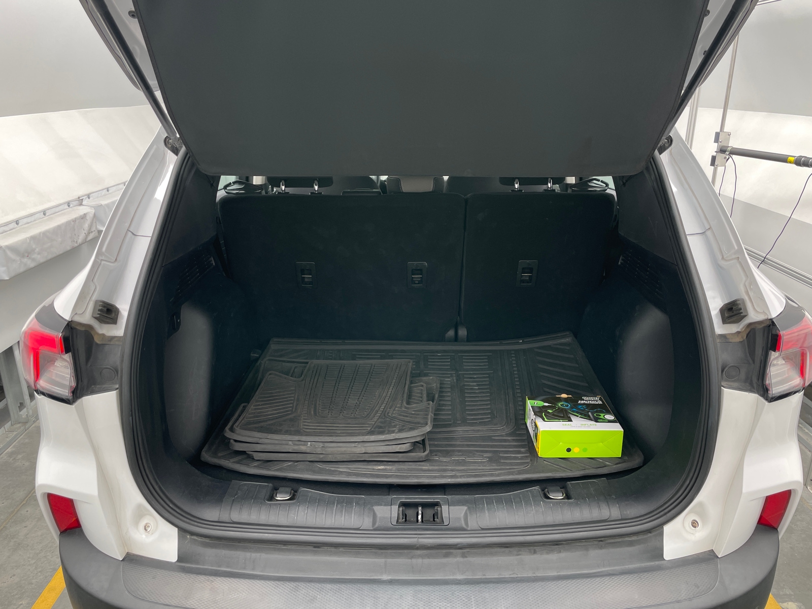 Thumbnail: 2022 Ford Escape - 7