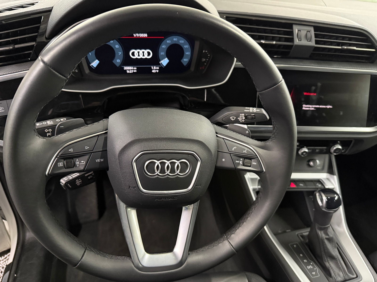 Thumbnail: 2025 Audi Q3 - 4