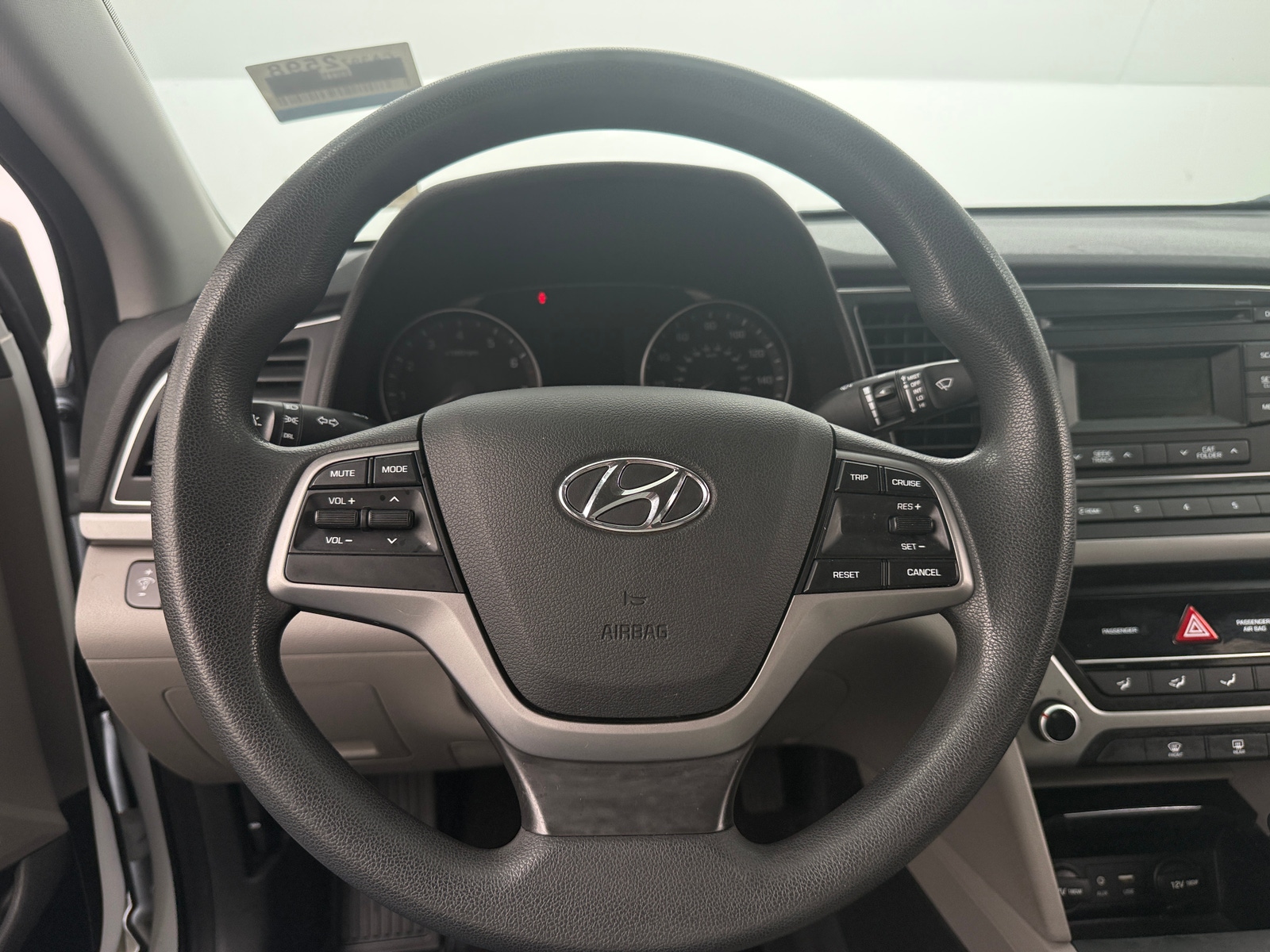 Thumbnail: 2017 Hyundai Elantra - 5