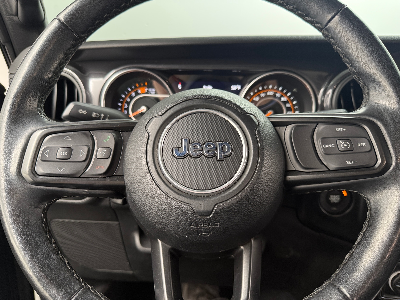 Thumbnail: 2021 Jeep Wrangler - 5