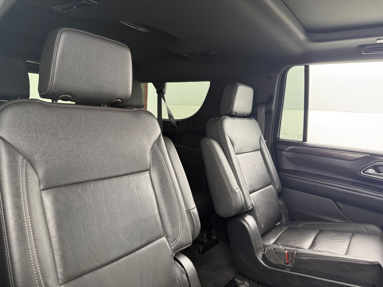 Thumbnail: 2021 Chevrolet Suburban - 5