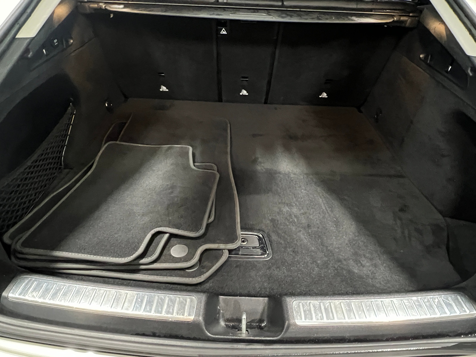 Thumbnail: 2017 Mercedes-Benz GLC - 6