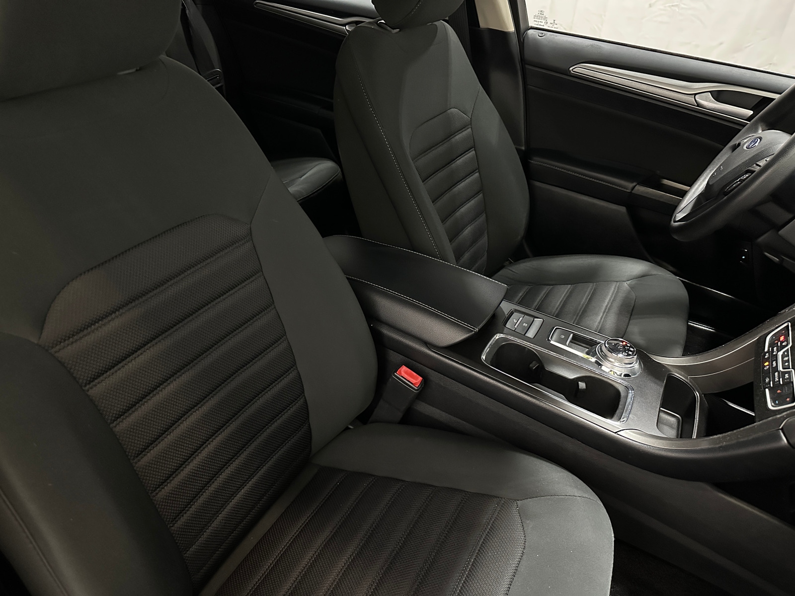 Thumbnail: 2017 Ford Fusion - 2