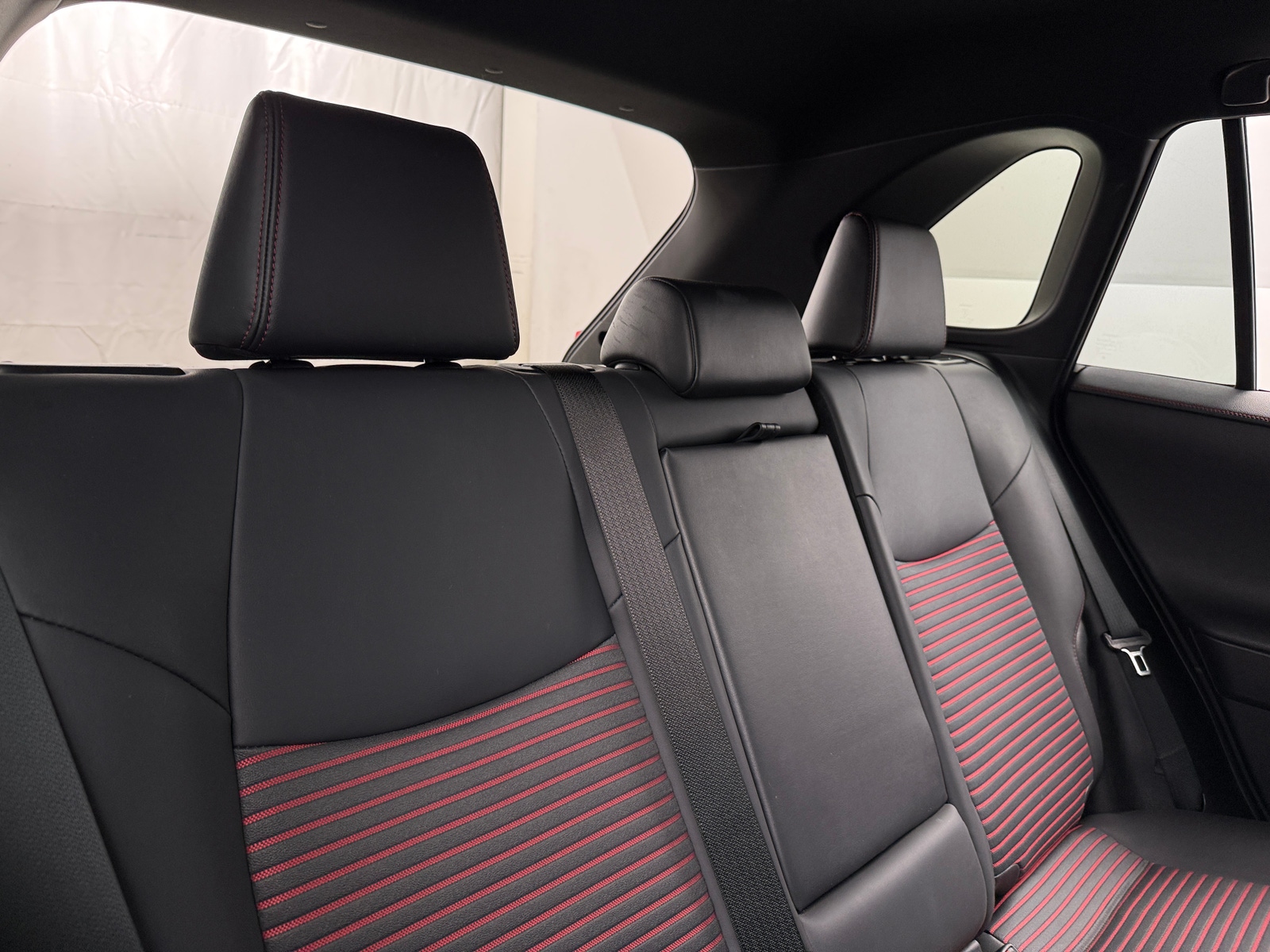 Thumbnail: 2023 Toyota RAV4 - 6