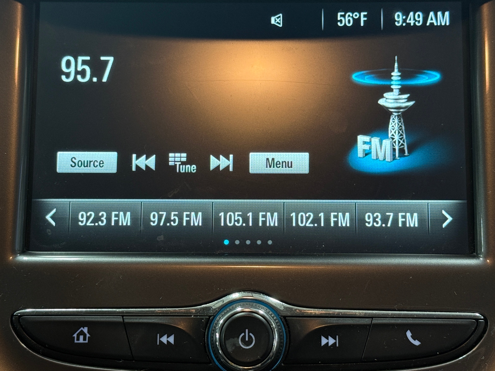 Thumbnail: 2018 Chevrolet Cruze - 4