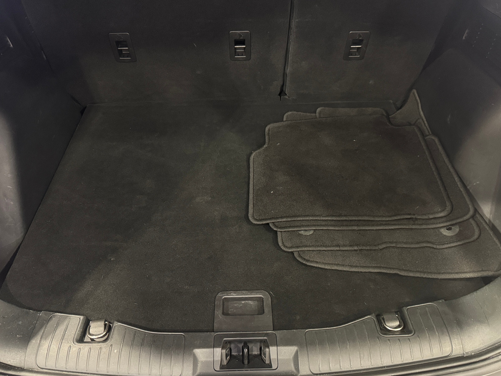 Thumbnail: 2023 Ford Escape - 7