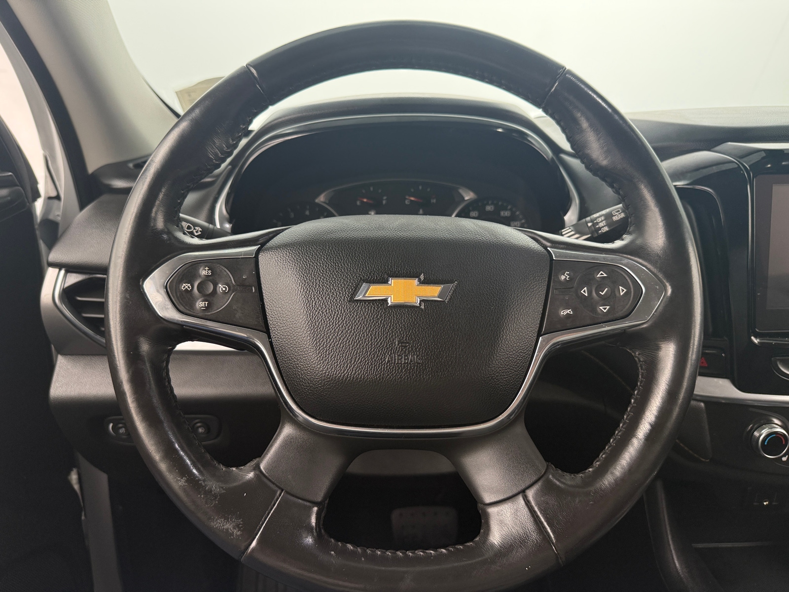 Thumbnail: 2019 Chevrolet Traverse - 4