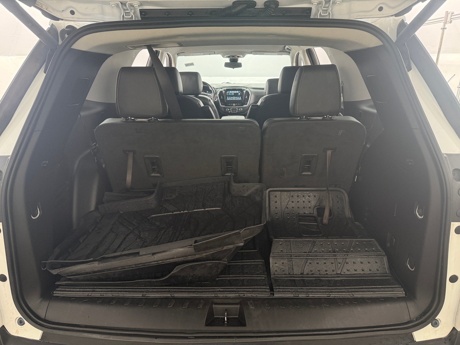 Thumbnail: 2019 Chevrolet Traverse - 6