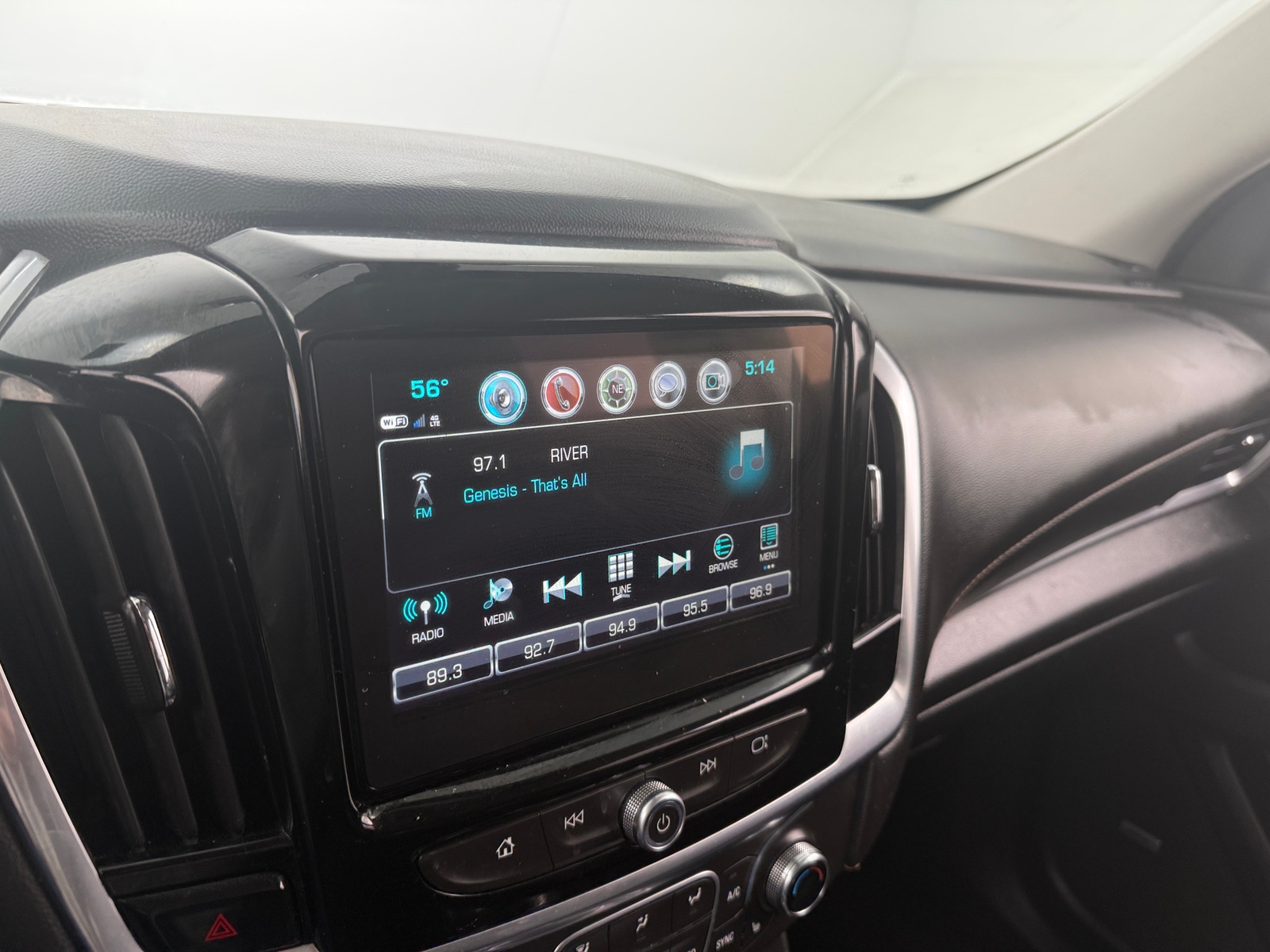 Thumbnail: 2019 Chevrolet Traverse - 3