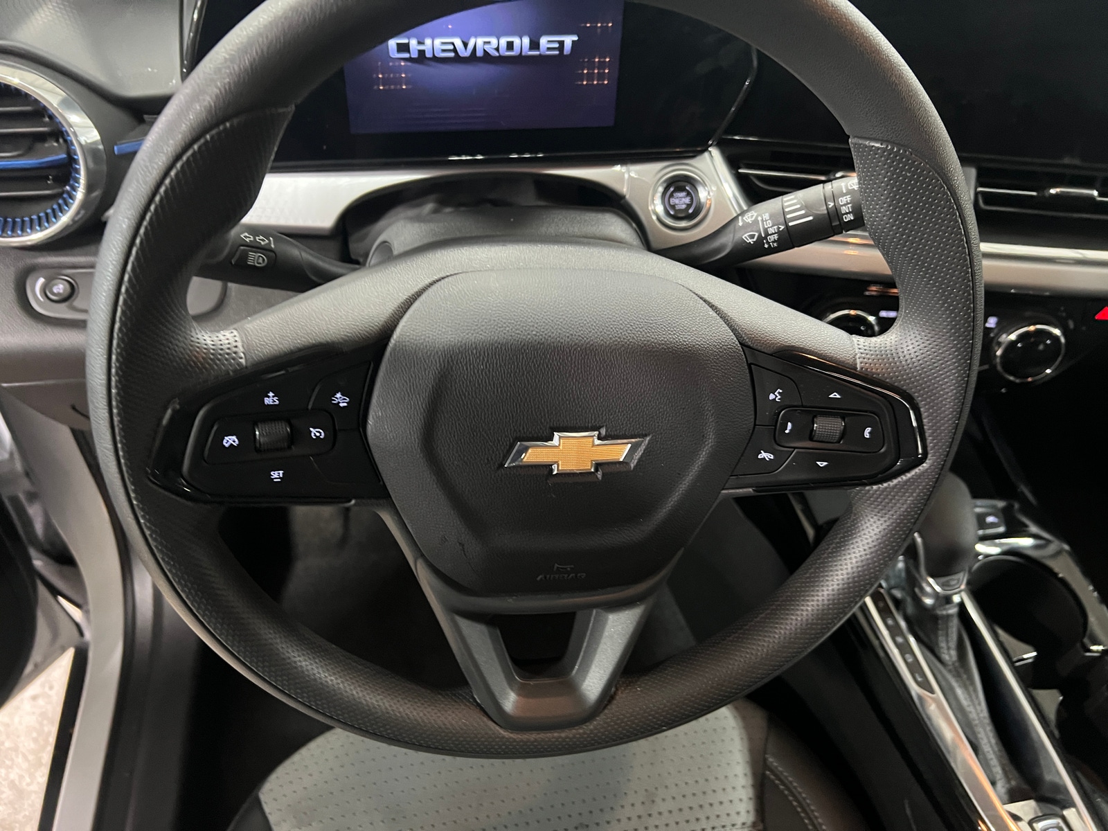 Thumbnail: 2025 Chevrolet Trax - 5