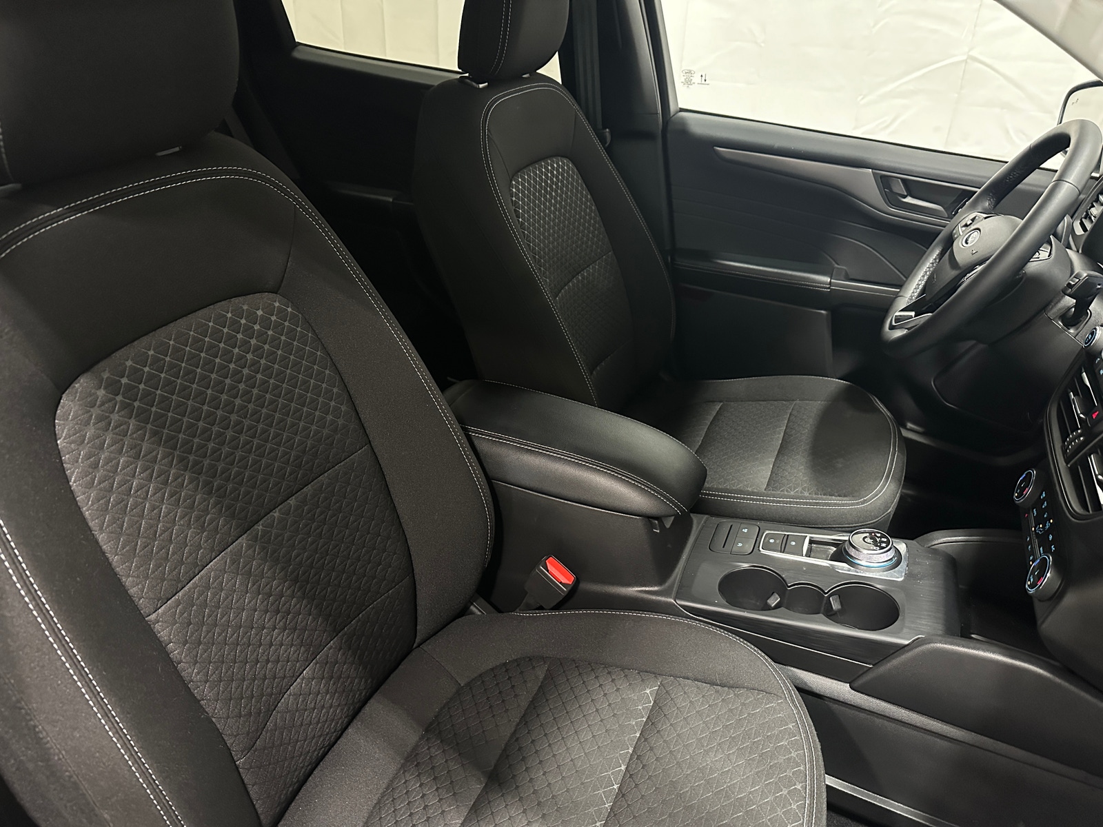 Thumbnail: 2023 Ford Escape - 2