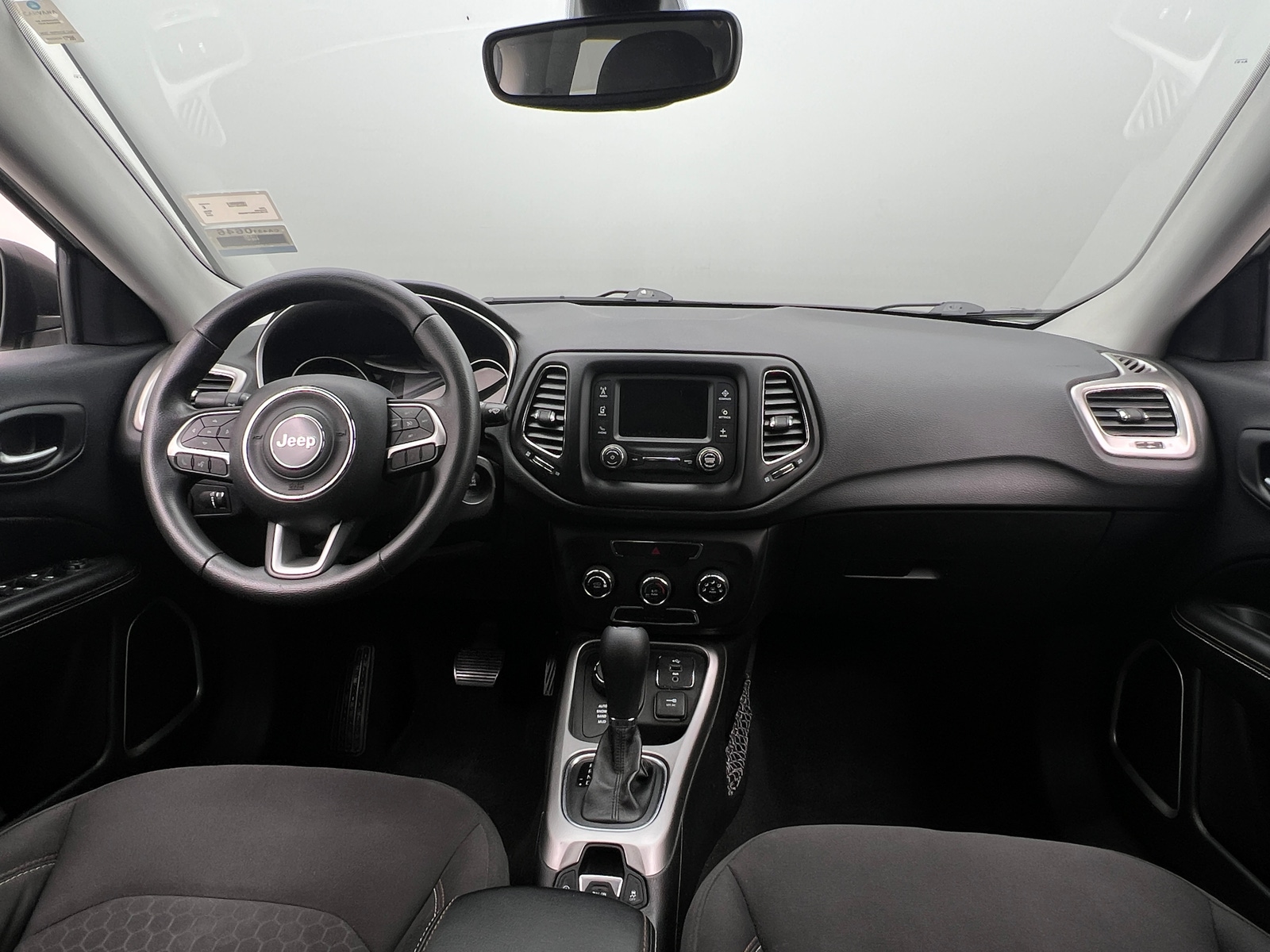 Thumbnail: 2018 Jeep Compass - 3