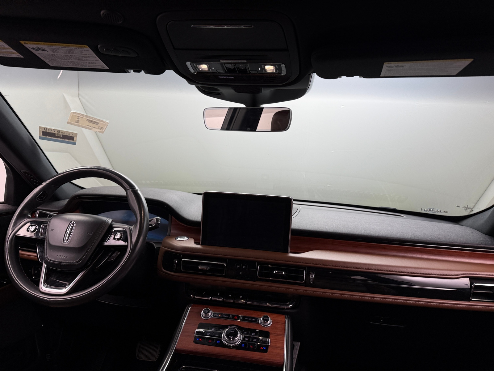 Thumbnail: 2022 Lincoln Aviator - 2