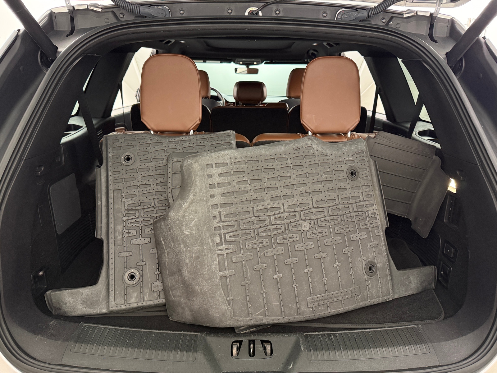 Thumbnail: 2022 Lincoln Aviator - 6