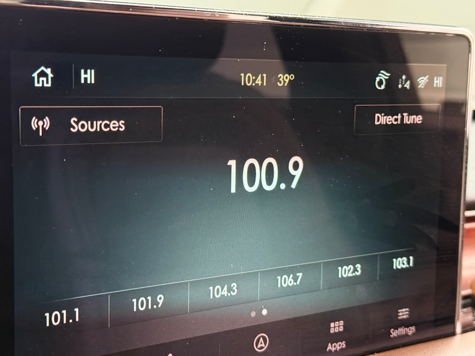 Thumbnail: 2022 Lincoln Aviator - 3