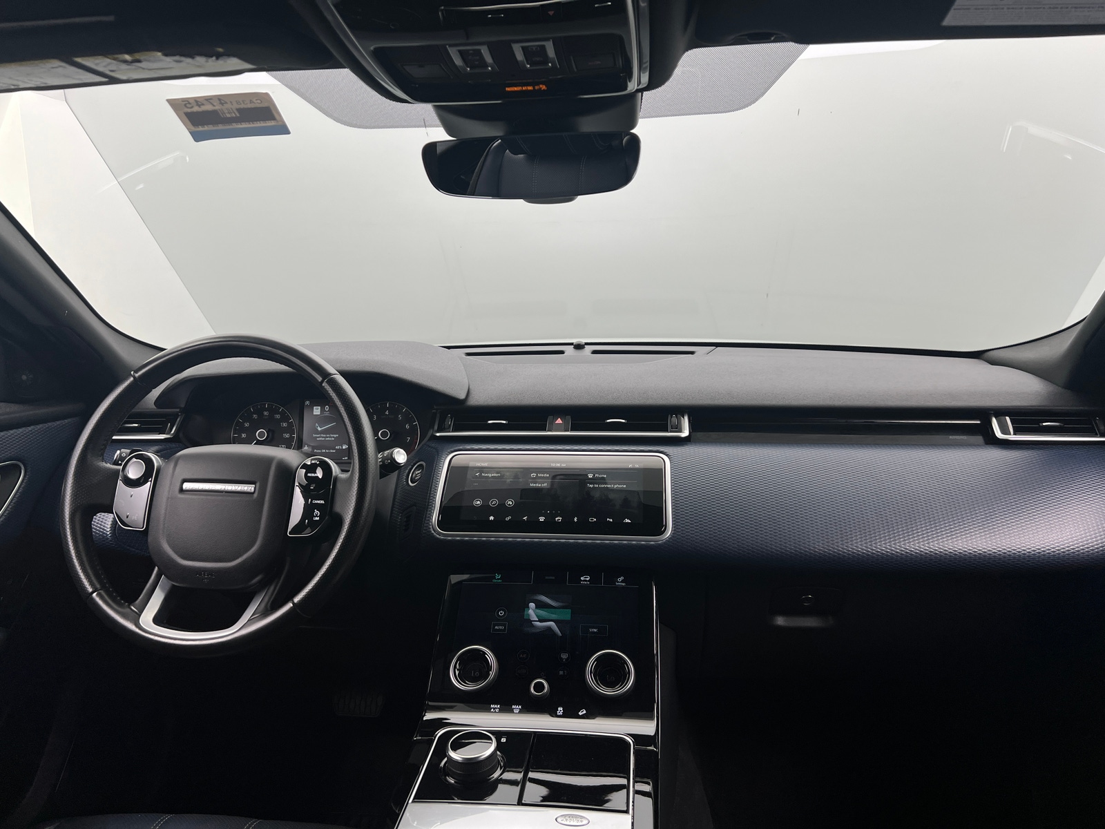 Thumbnail: 2020 Land Rover Range Rover Velar - 2