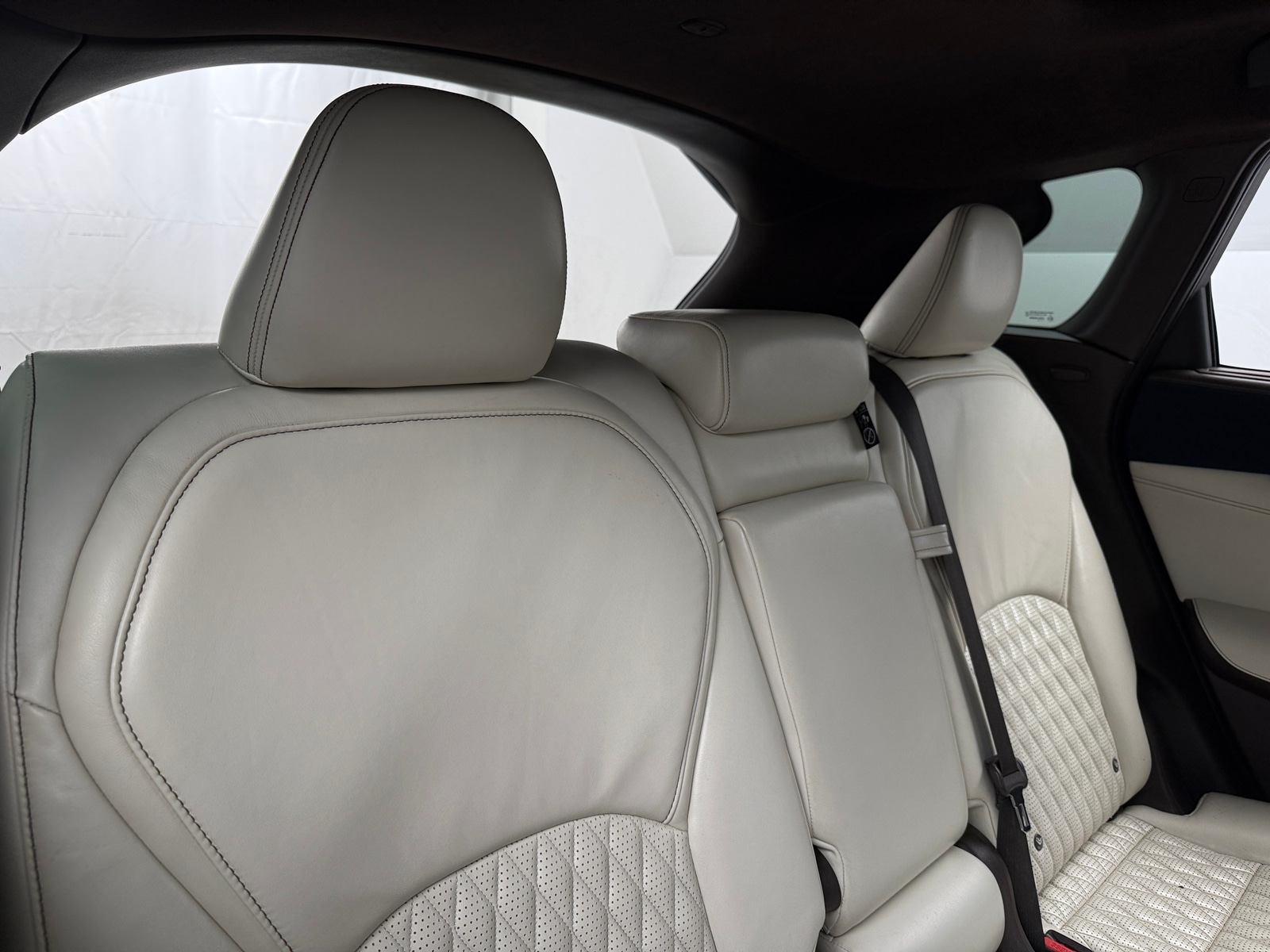 Thumbnail: 2019 INFINITI QX50 - 5