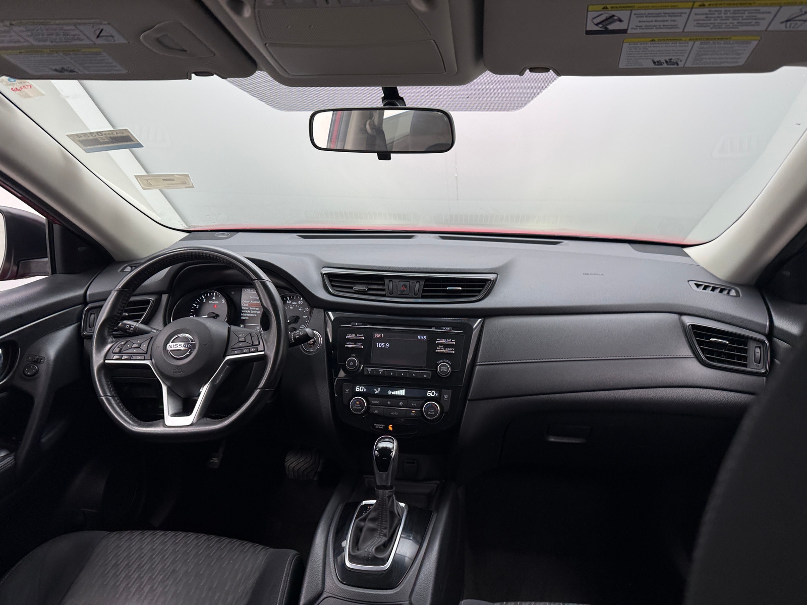 Thumbnail: 2017 Nissan Rogue - 3