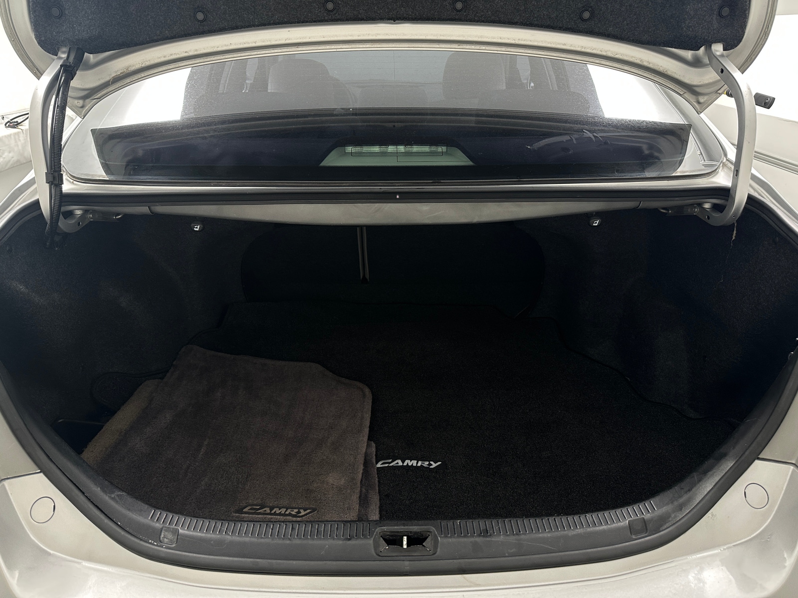 Thumbnail: 2011 Toyota Camry - 7