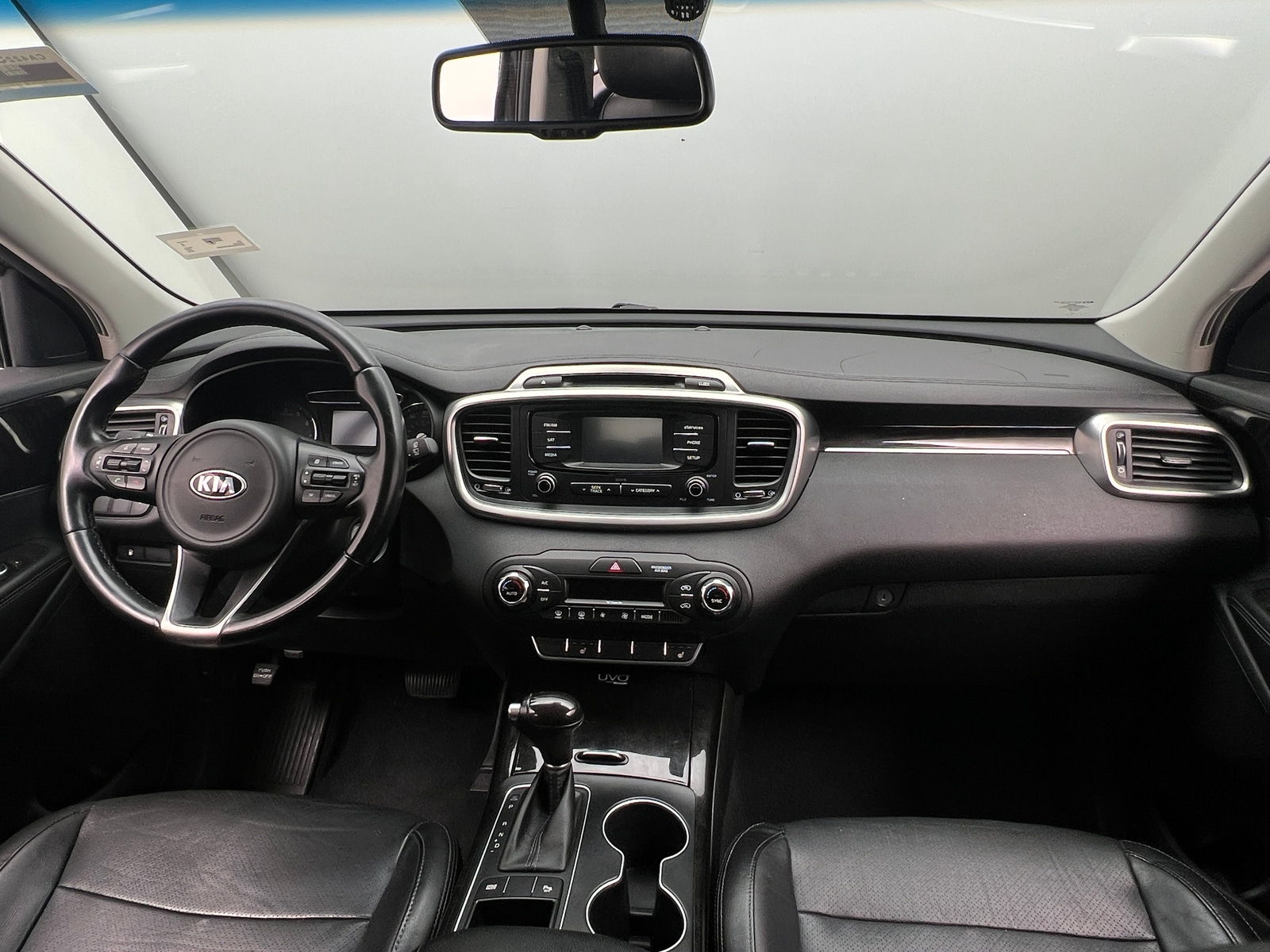 Thumbnail: 2016 Kia Sorento - 2