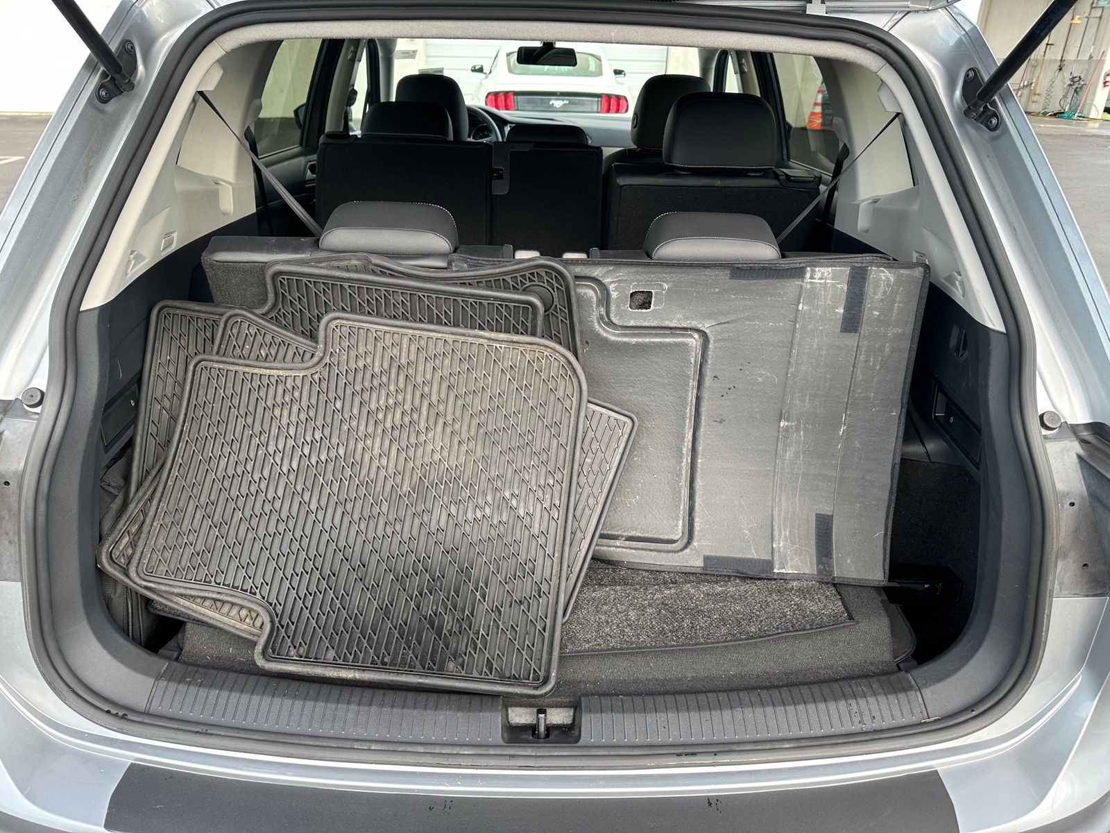 Thumbnail: 2021 Volkswagen Tiguan - 6